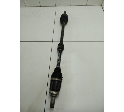 Полуось (привод) передний правый