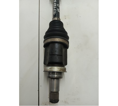 Полуось (привод) передний правый