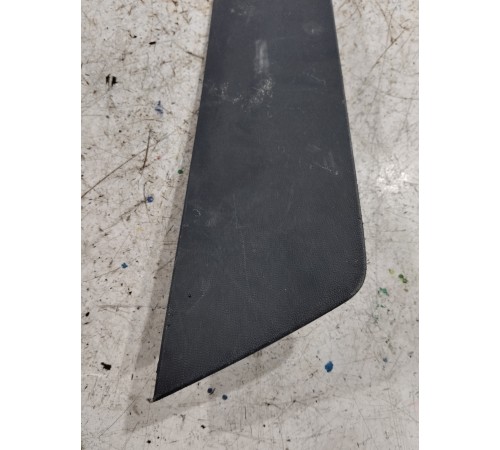 Накладка центральной консоли левая