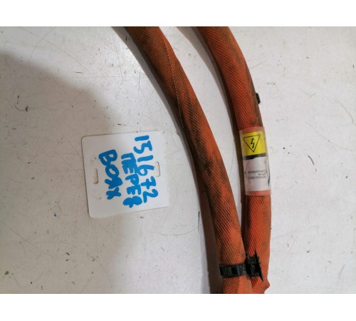 Силовой высоковольтный провод передний