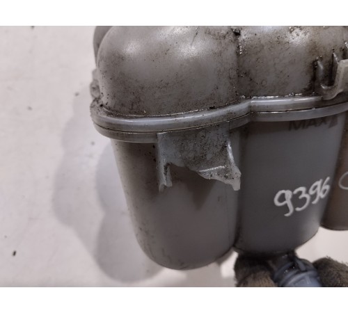 Бачок расширительный