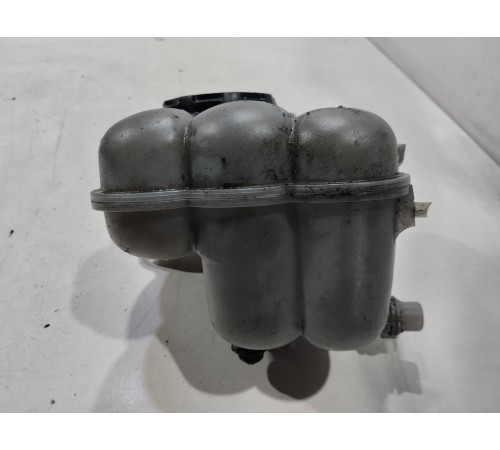 Бачок расширительный