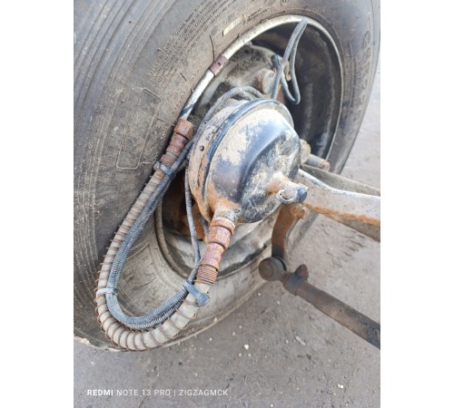 Суппорт тормозной передний левый