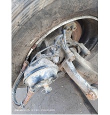 Суппорт тормозной передний левый