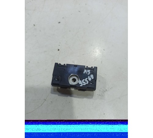 Клемма аккумулятора