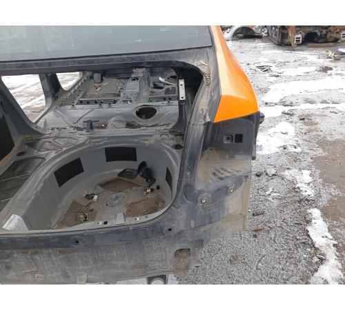 Крыло заднее правое