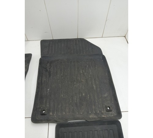 Комплект ковриков 4шт (оригинал)