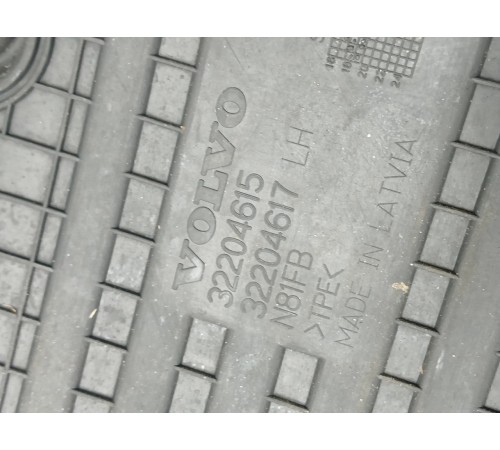 Комплект ковриков 4шт (оригинал)