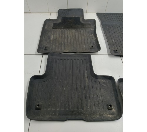 Комплект ковриков 4шт (оригинал)