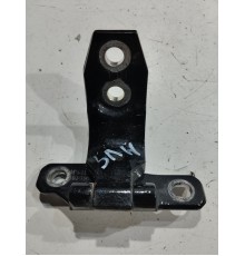 Петля двери(задняя левая нижняя)