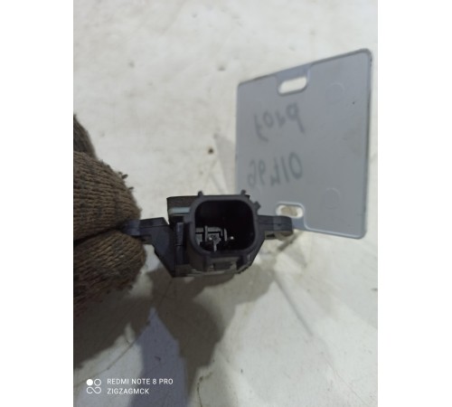 Датчик удара (передний левый)