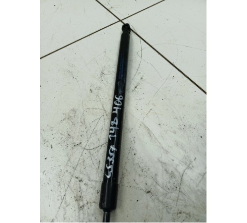 Амортизатор двери крышки багажника правый