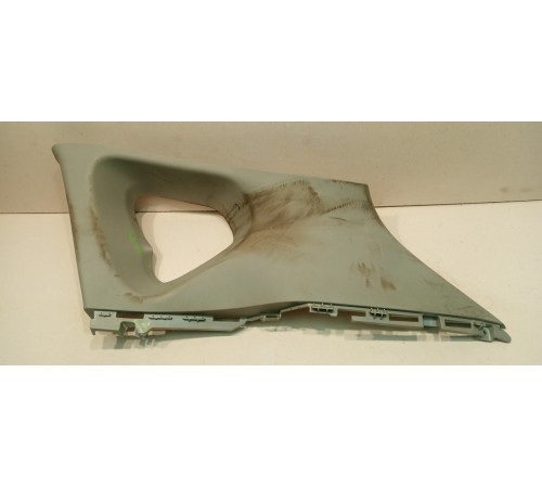 Обшивка стойки Задняя Левая  правая