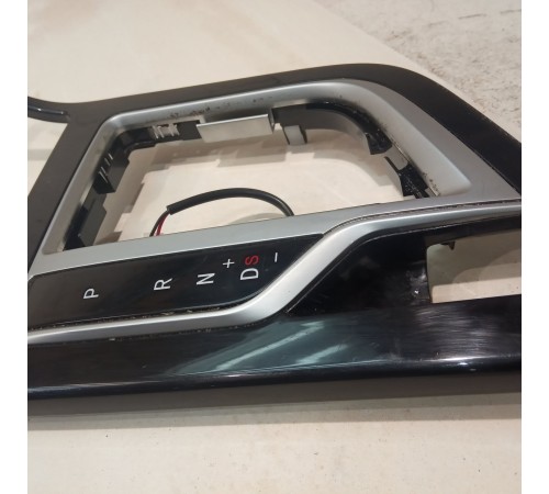 Накладка декоративная На селектор Акпп