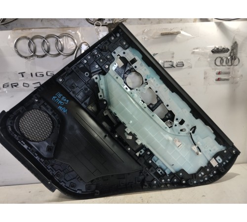 Обшивка двери задняя левая