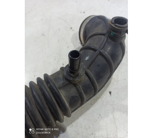 Патрубок воздушный впускной