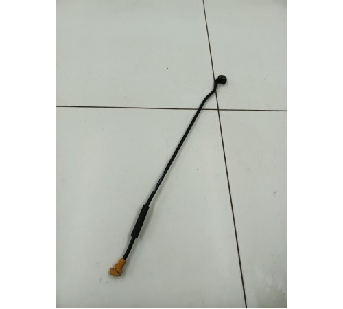 Упор капота