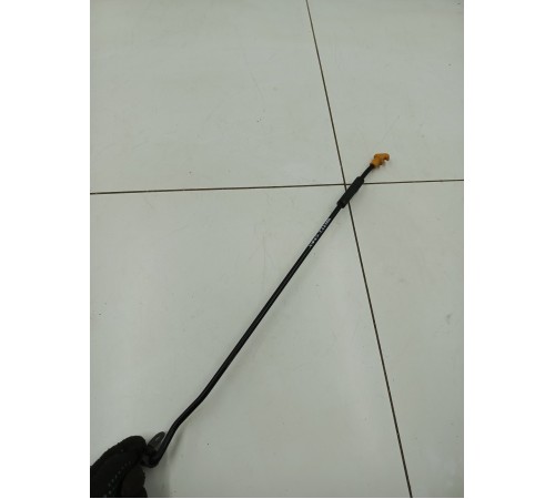 Упор капота