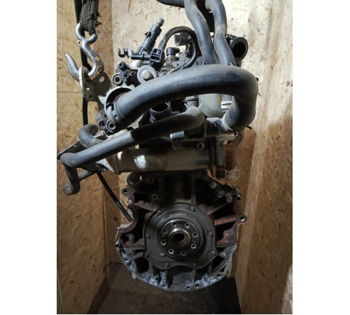 Двигатель в сборе