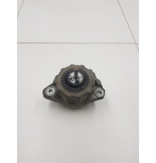 Опора двигателя правая