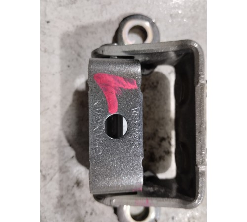 Комплект петель крышки двери багажника 2шт.