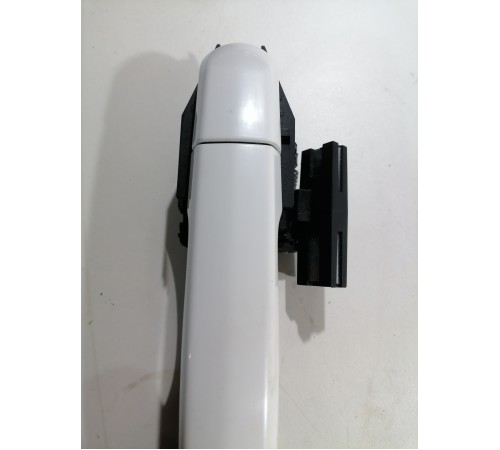 Ручка двери передняя правая внешняя