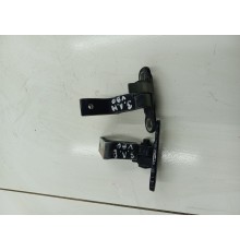 Комплект петель двери задней левой 2шт.