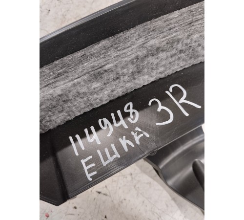 Обшивка стойки задняя правая