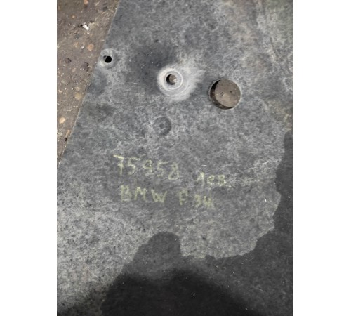 Защита днища (левая)