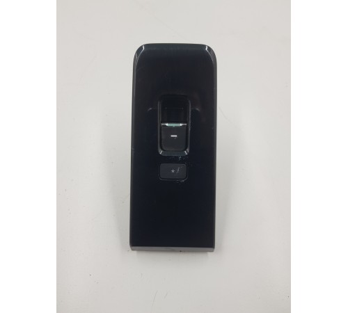 Кнопка стеклоподъёмника задняя правая