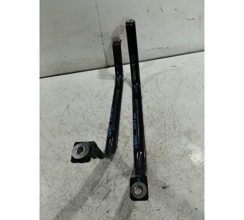 Крепление топливного бака 2шт