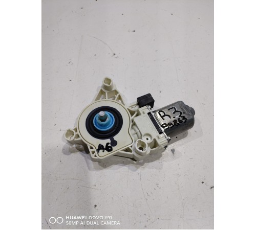 Моторчик стеклоподъемника (задний правый)