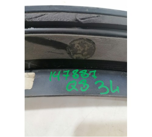 Накладка двери задняя левая