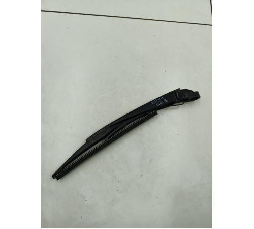 Поводок крышки багажника