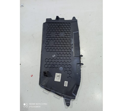 Накладка центральной консоли правая