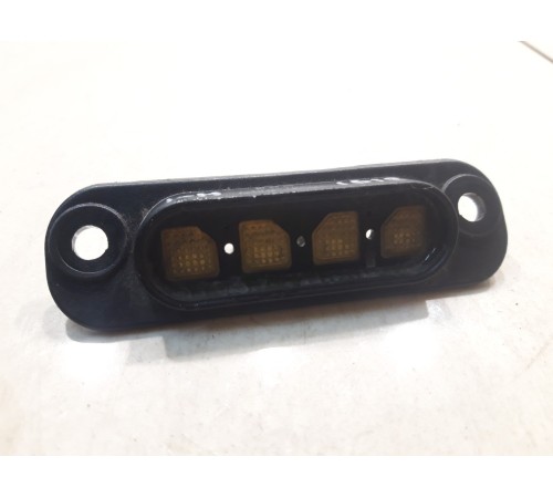 Концевик средней двери левый