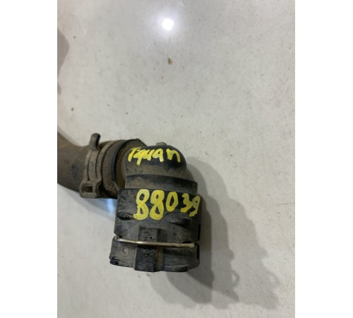 Фланец системы охлаждения с патрубком