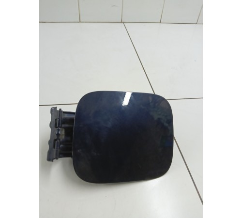 Лючок бензобака в сборе