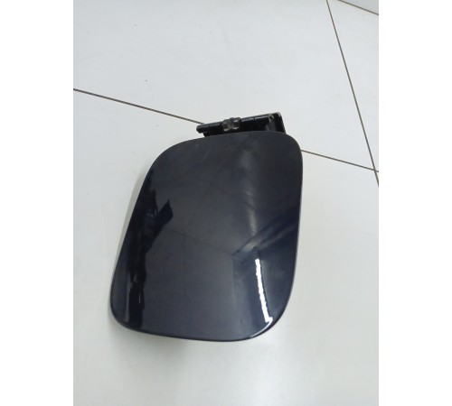 Лючок бензобака в сборе