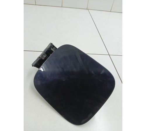 Лючок бензобака в сборе