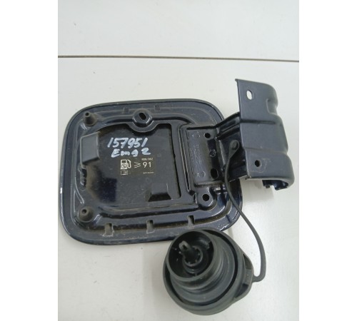 Лючок бензобака в сборе