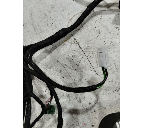 Электропроводка двигателя передняя правая