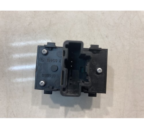 Кнопка памяти сиденья (передняя, левая)