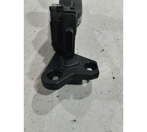 Педаль акселератора (газа)