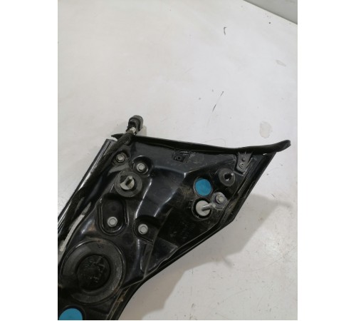 Фонарь крышки багажника правый