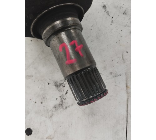 Привод (полуось) передний правый