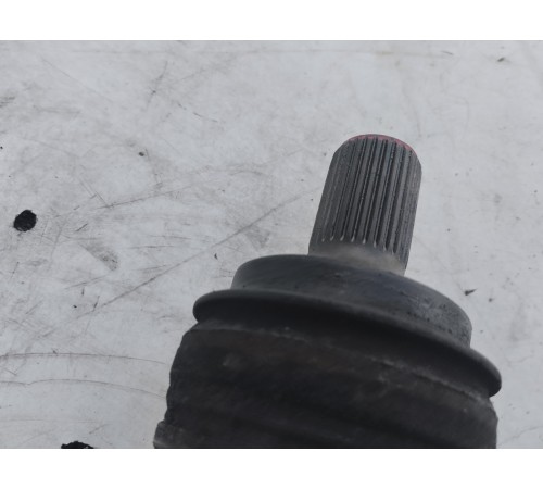 Привод (полуось) передний правый