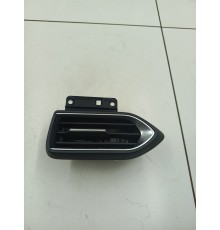 Дефлектор воздушный правый