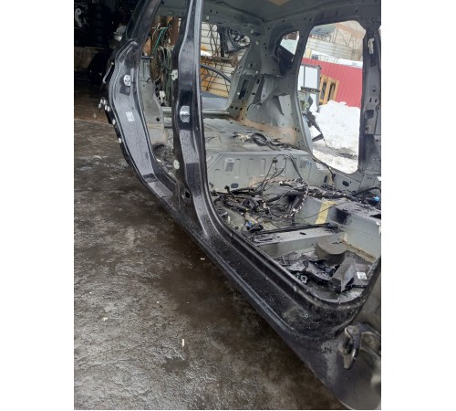 Порог со стойкой Правый