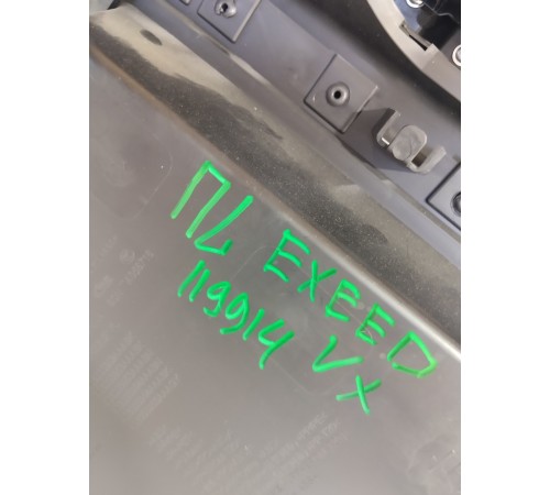 Обшивка двери передняя левая